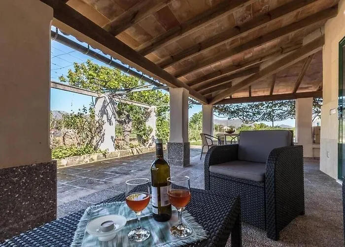 Catalina Petit By Renthousing *