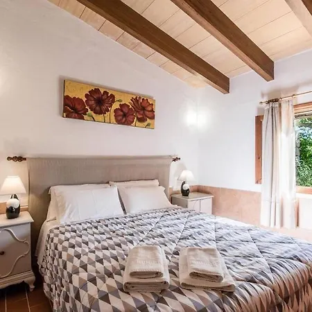 Casa vacanze Catalina Petit By Renthousing *