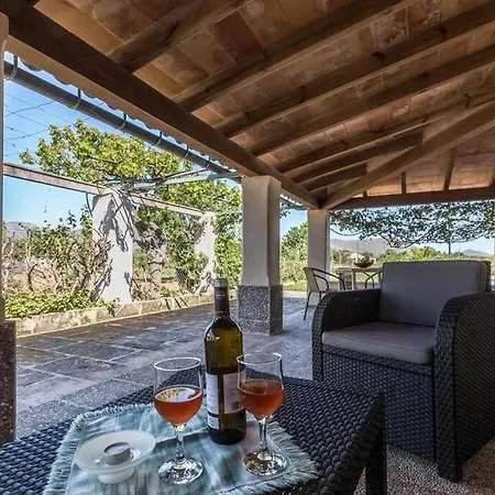 Catalina Petit By Renthousing *